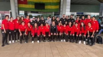 رحلة 12 ساعة.. وصول سيدات مصر إلى توجو لخوض مباراة تصفيات المونديال